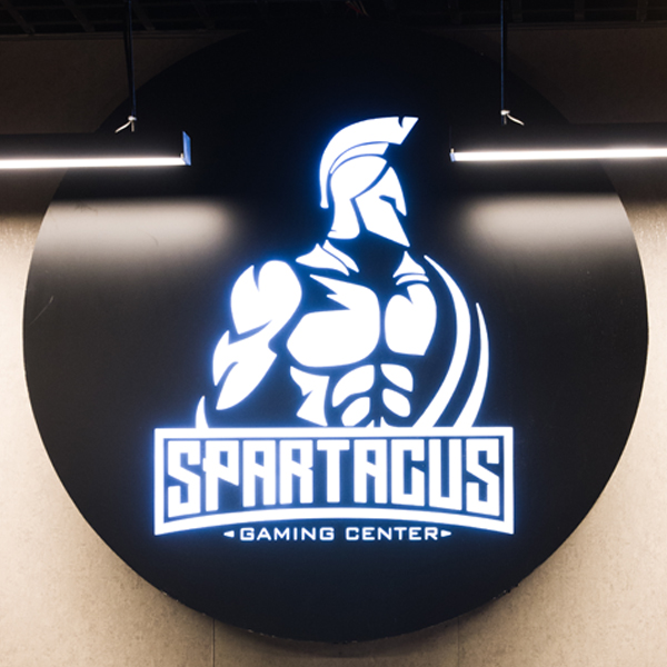 Anh Hưởng - Spactarcus Gaming Center