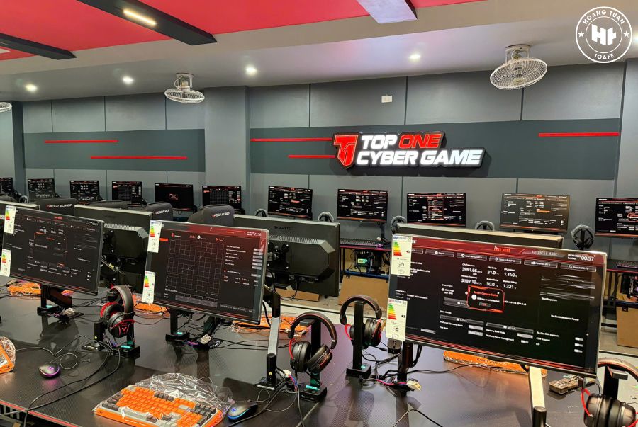 TOP ONE CYBER GAME – Mô Hình Cyber Game Hiện Đại Tại Gia Lâm