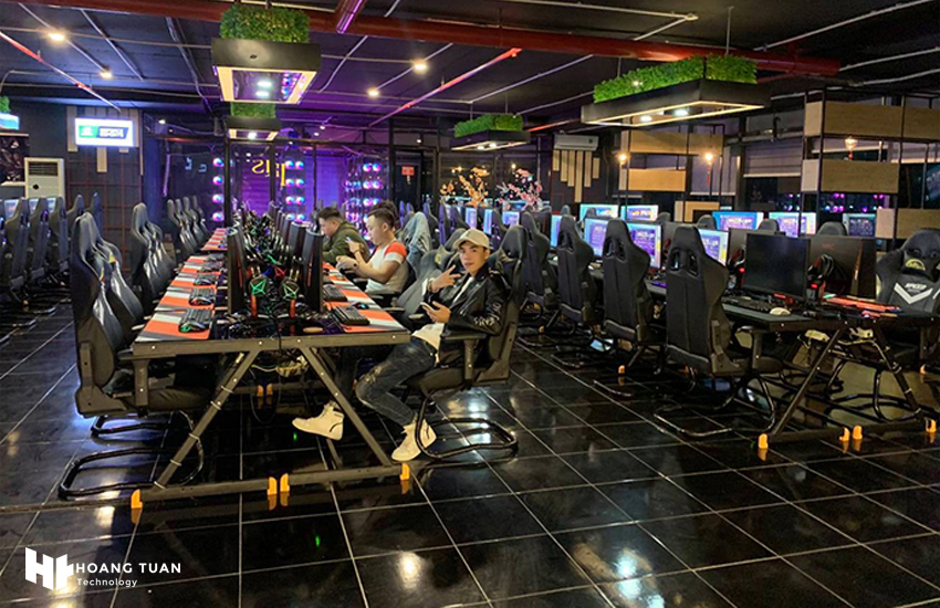 Lắp đặt trọn gói cyber game đầu tiên sử dụng công nghệ phòng máy tập trung KVM - Iris Gaming Lounge - 62 Nguyễn Huy Tưởng - Hà Nội 